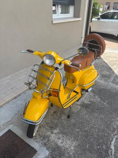 Piaggio Vespa 50 PK usata
