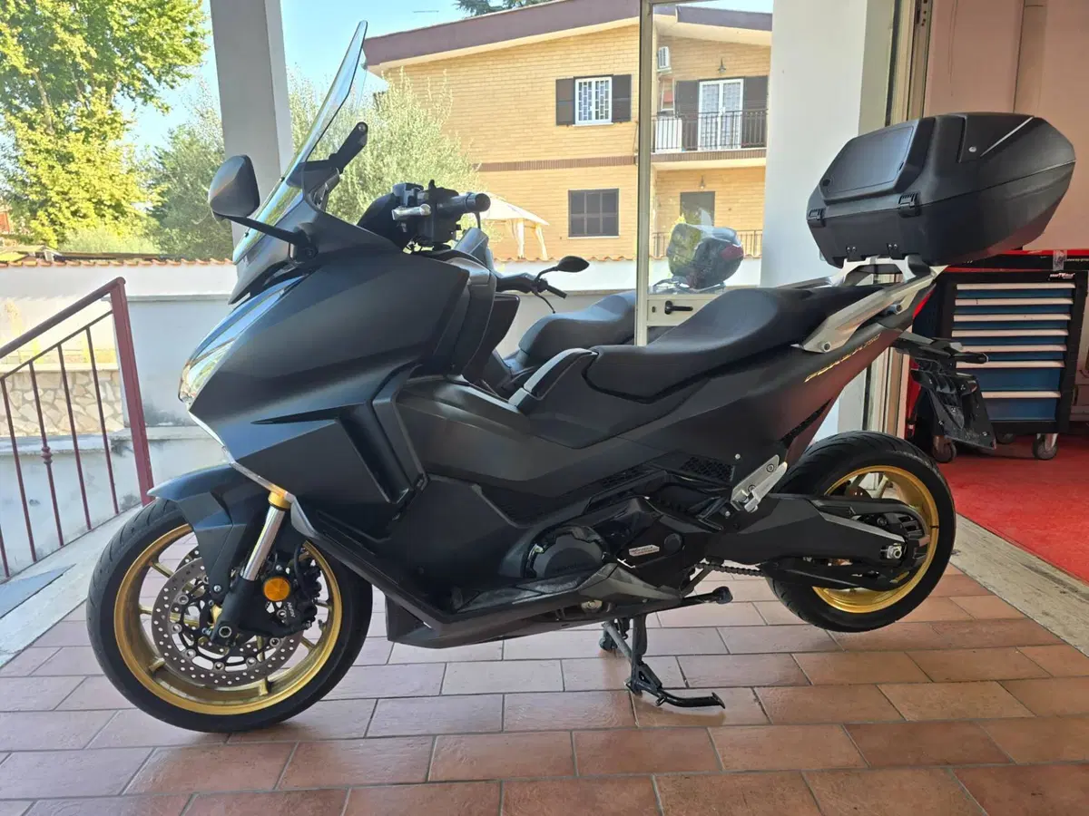 Honda Forza 750 DCT Special Edition (2024) (2)