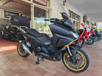 Honda Forza 750 DCT Special Edition (2024) usata