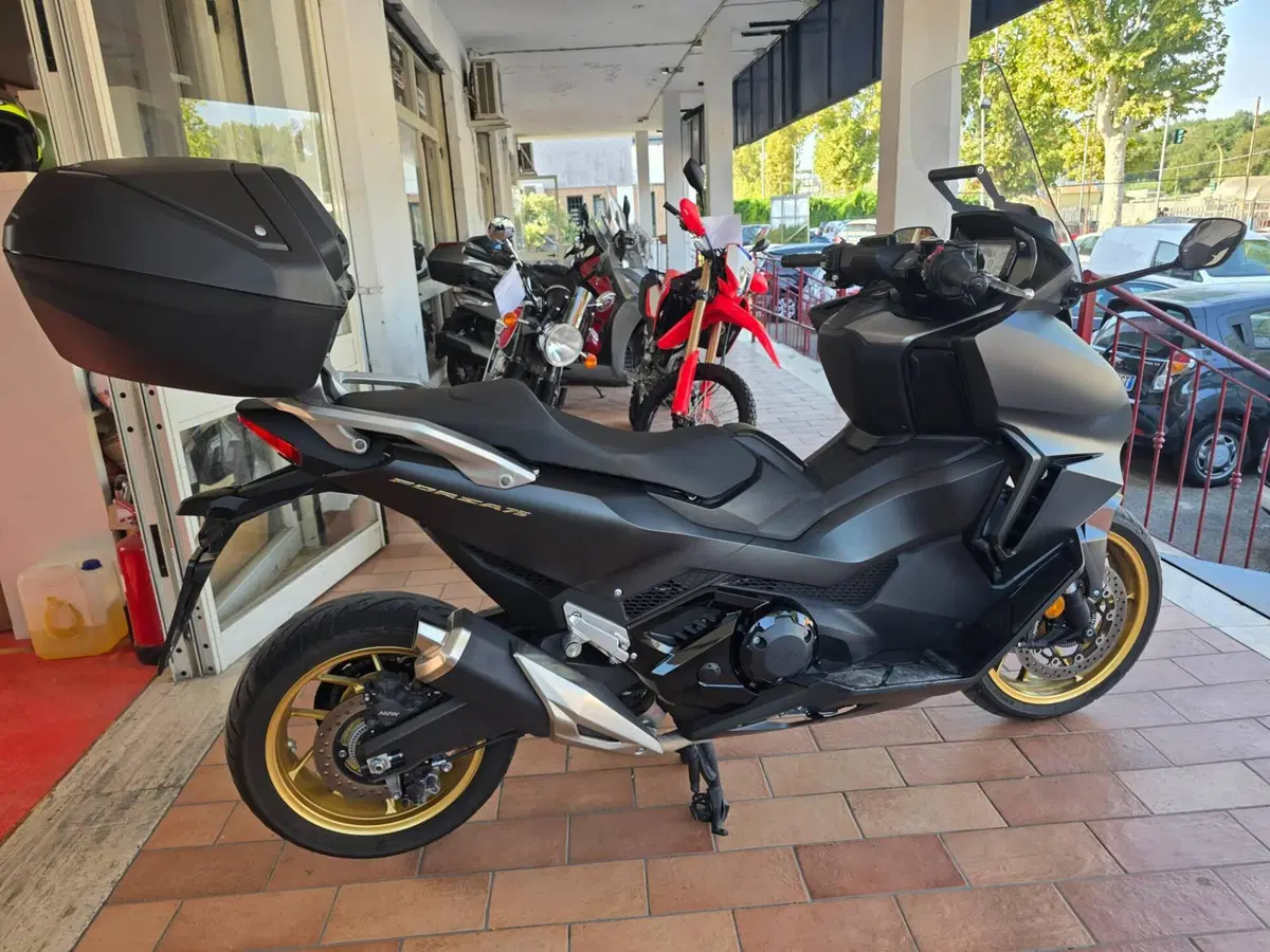 Honda Forza 750 DCT Special Edition (2024) (5)