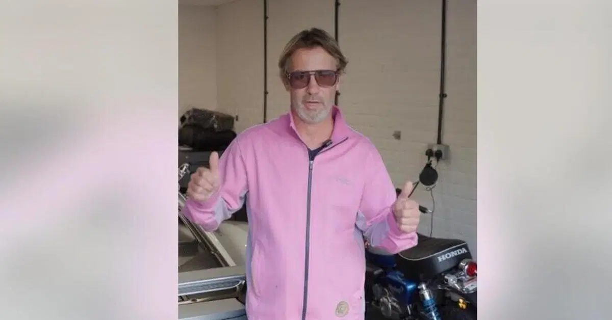 Jamiroquai pronto per il Summer Sonic in Giappone, con l'Honda Monkey! 