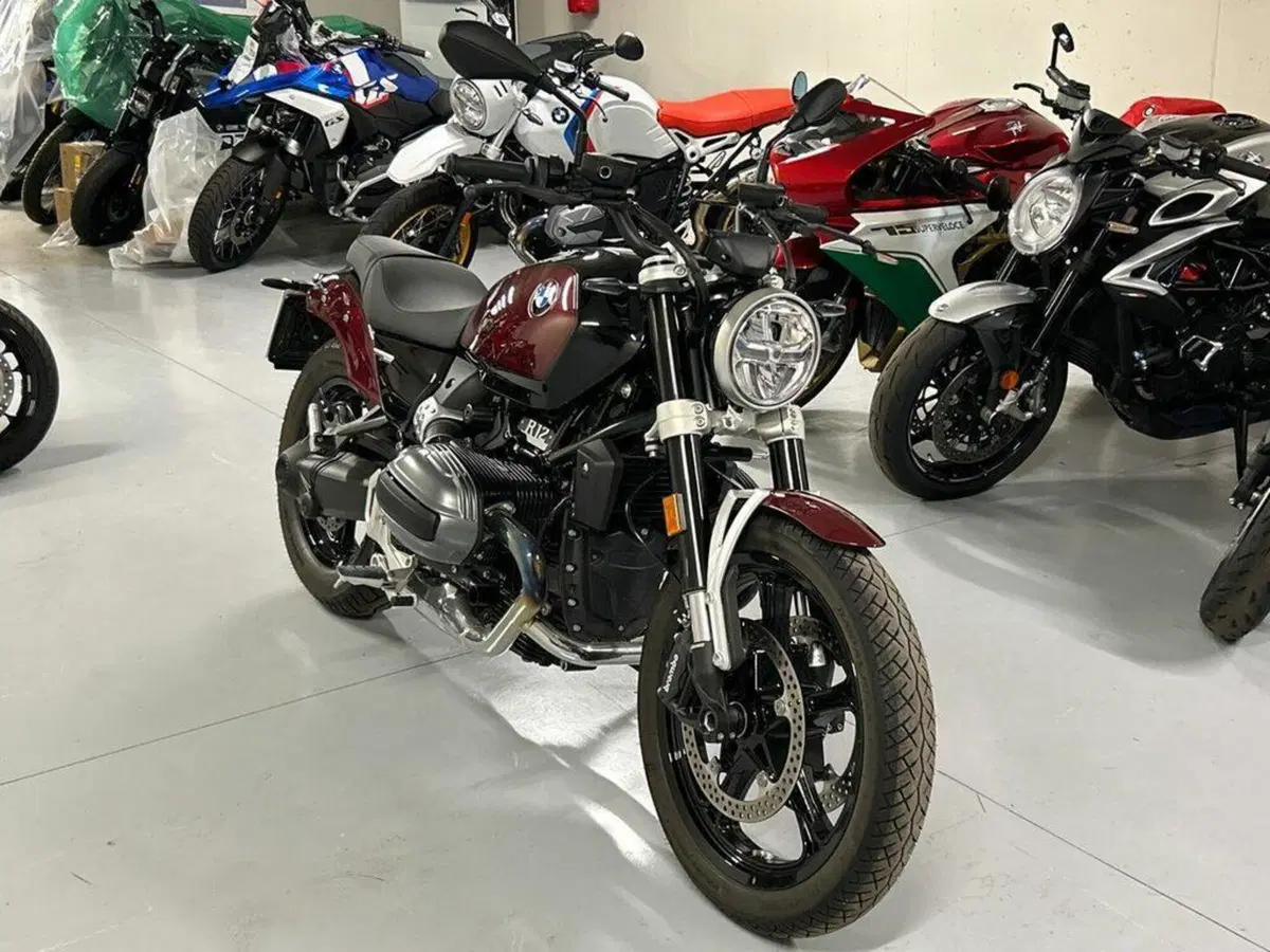 Bmw R 12 (2024 - 26)