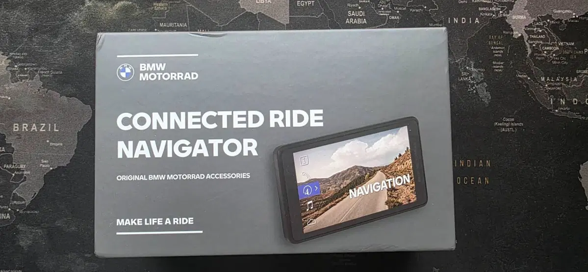 BMW ConnectedRide Navigator originale – Usato solo