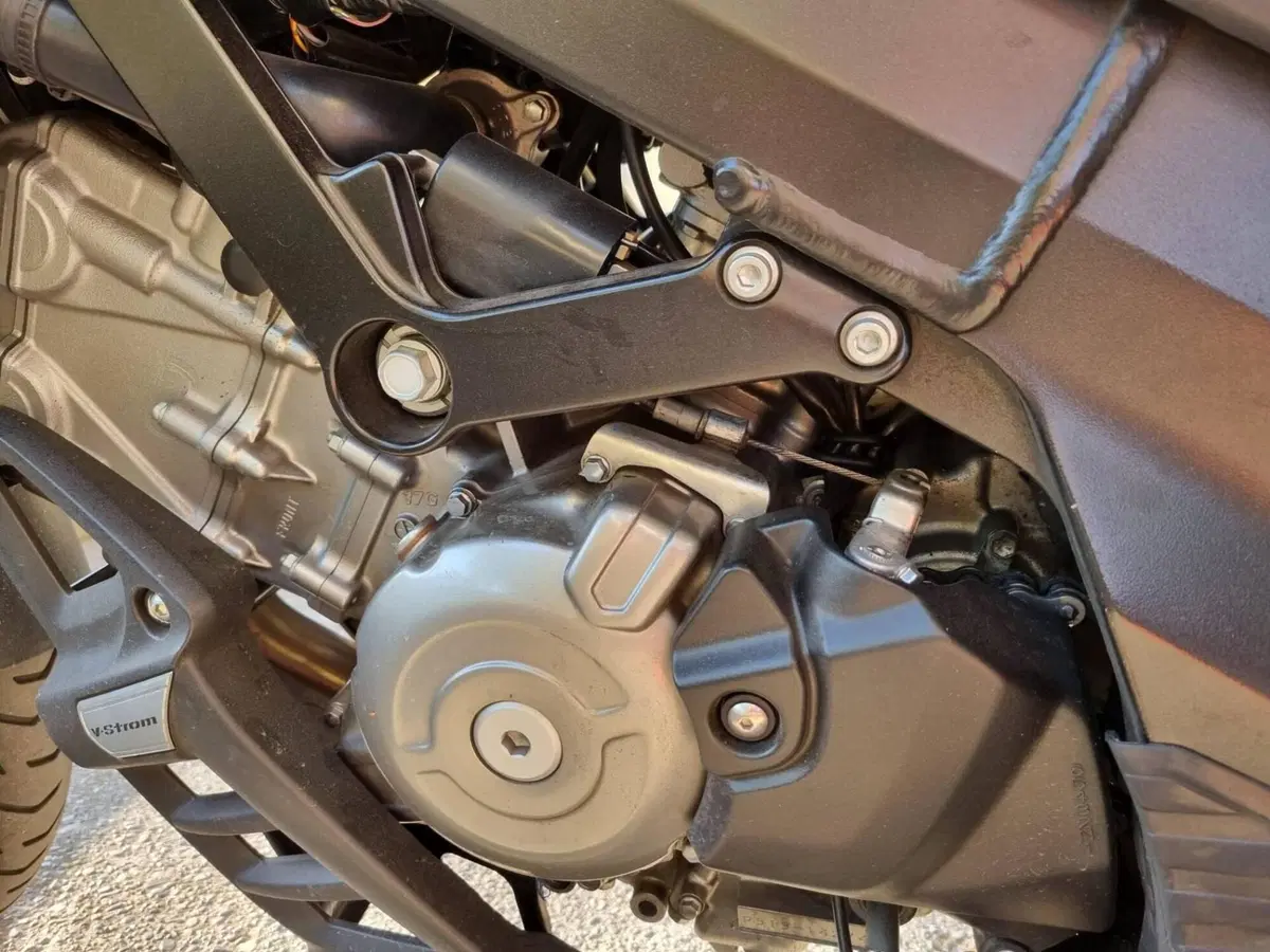 Suzuki V-Strom 650 ABS (2011 - 17) (7)