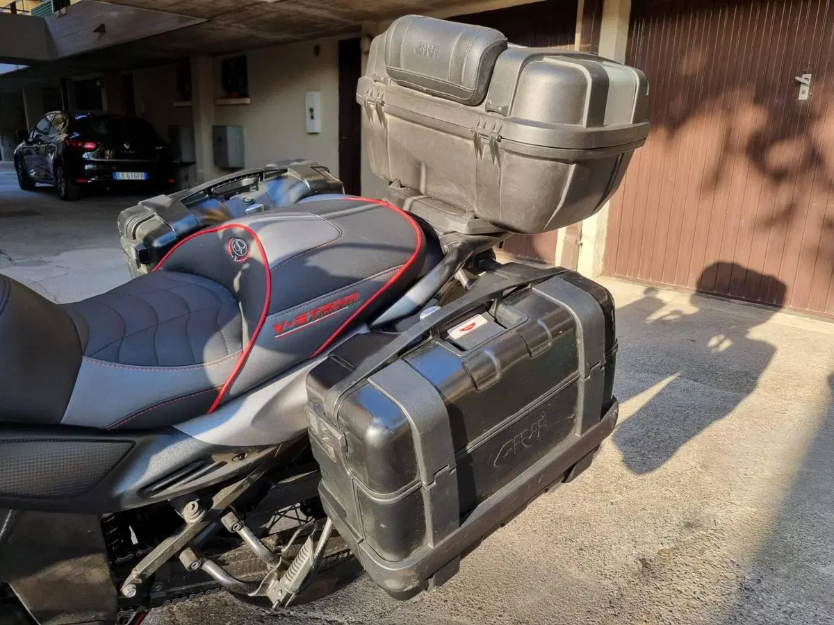 Suzuki V-Strom 650 ABS (2011 - 17) (2)