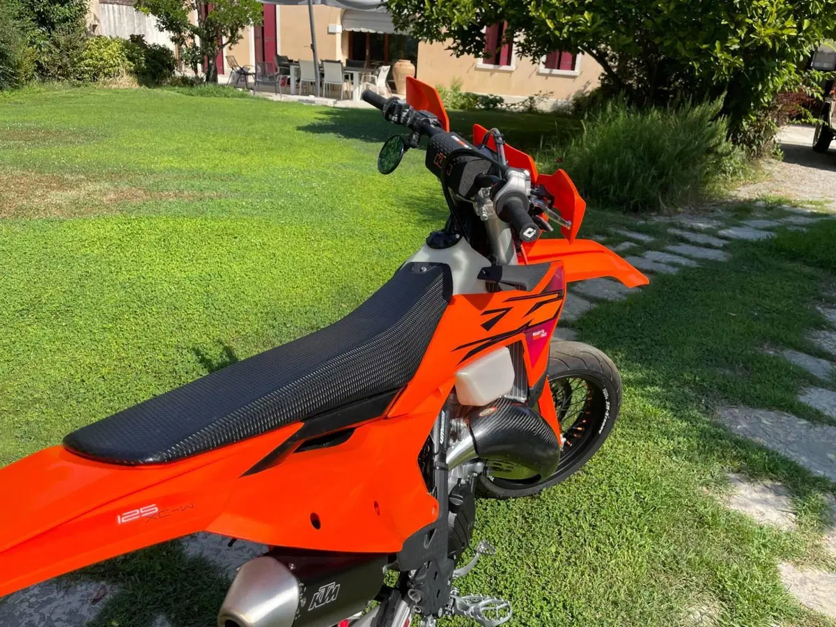 KTM 125 XC-W (2026) (12)