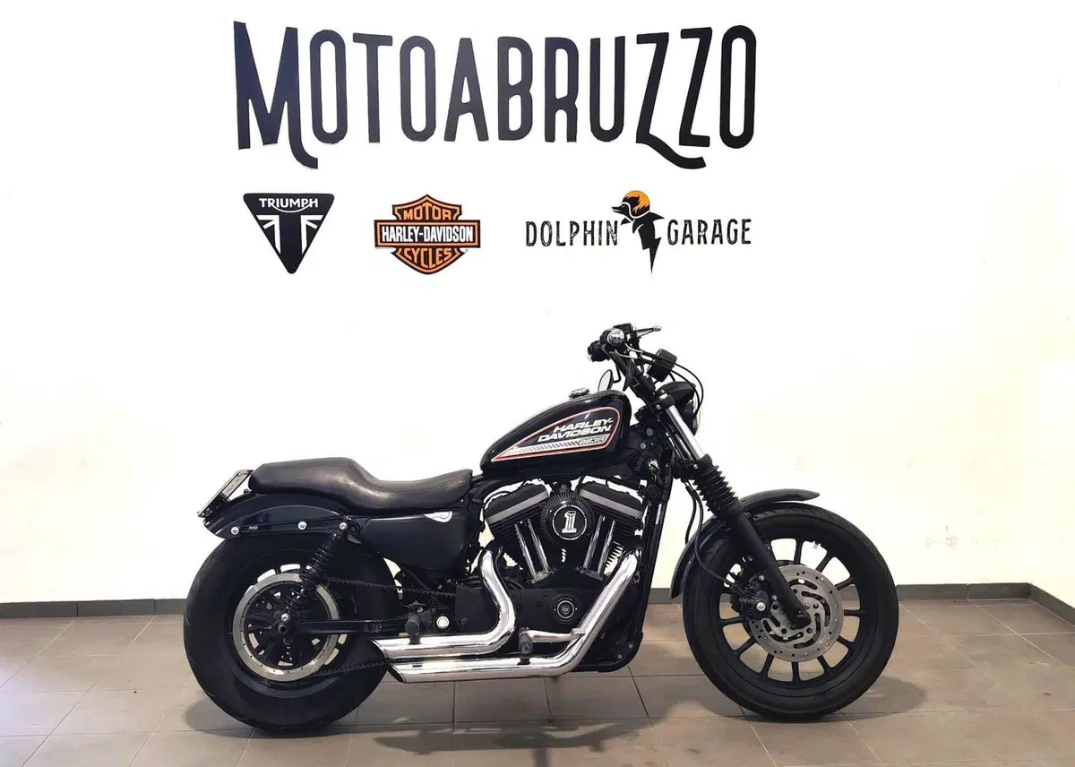 Harley-Davidson 883 R (2008 - 16) - XL 883R
