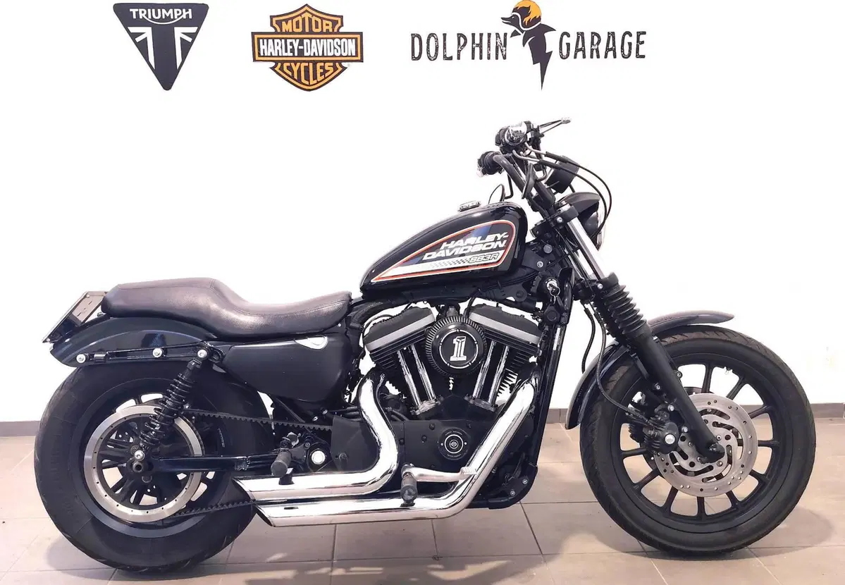 Harley-Davidson 883 R (2008 - 16) - XL 883R (2)