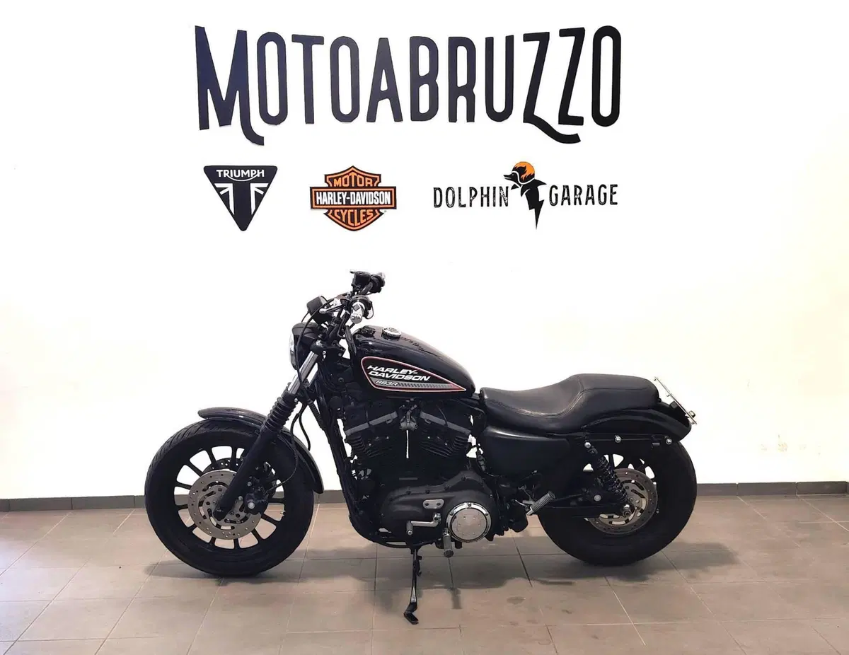 Harley-Davidson 883 R (2008 - 16) - XL 883R (7)