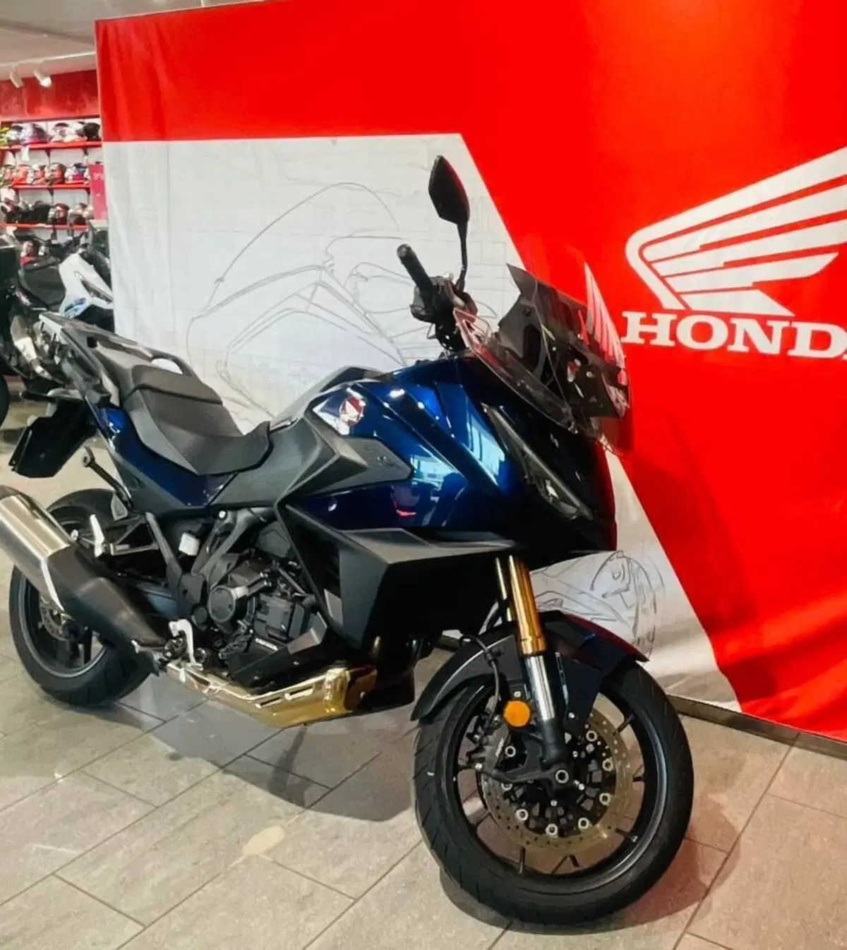 Honda NT 1100 DCT Electronic Suspension (2025 - 26) (4)
