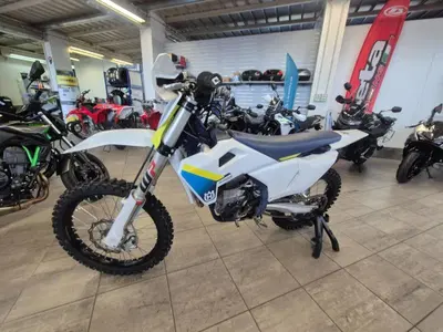 Husqvarna FC 450 (2025) usata