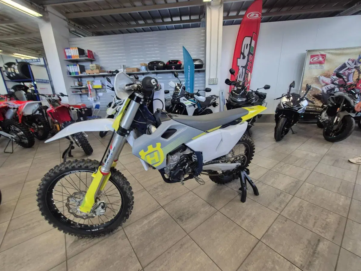 Husqvarna FC 250 (2024)