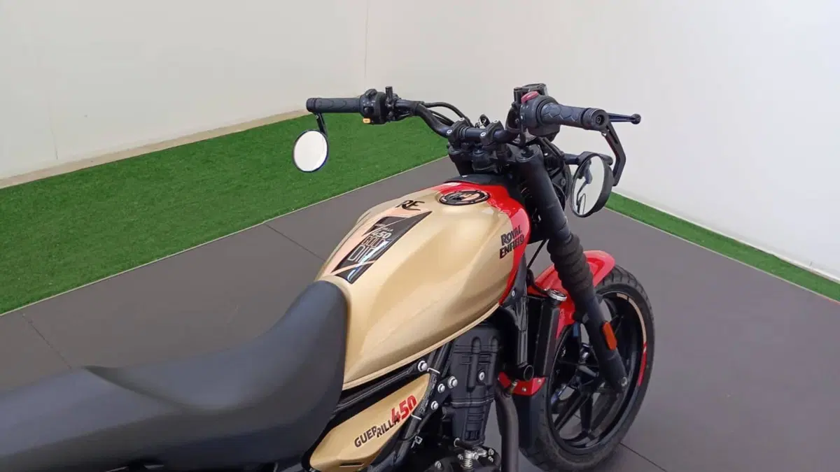 Royal Enfield Guerrilla 450 (2024 - 26) (10)