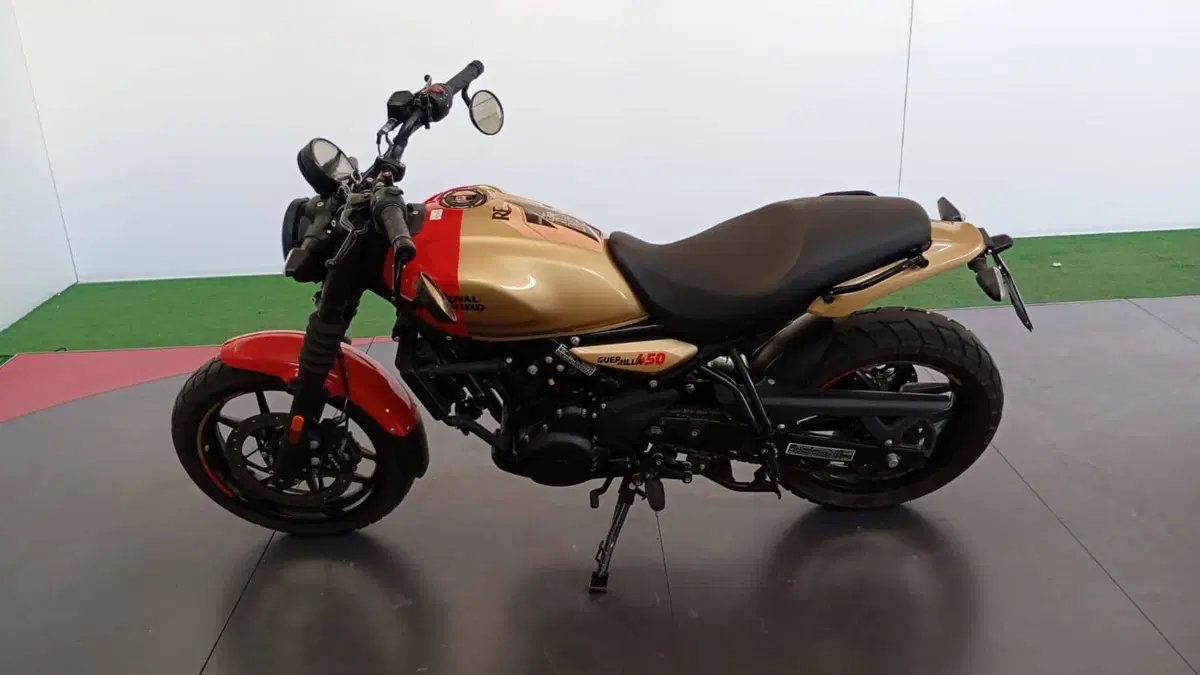 Royal Enfield Guerrilla 450 (2024 - 26) (11)