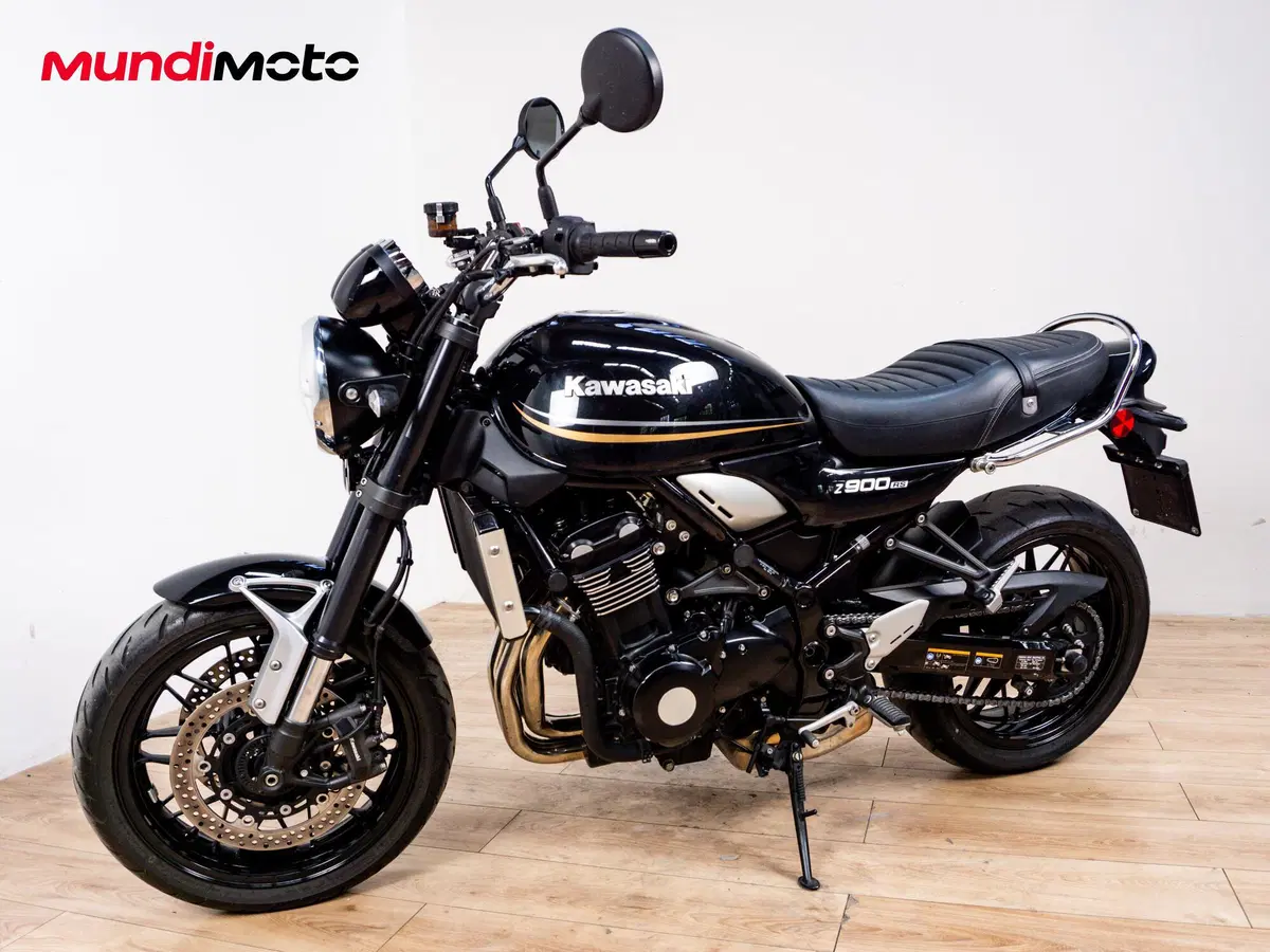 Kawasaki Z 900 RS (2021) (8)