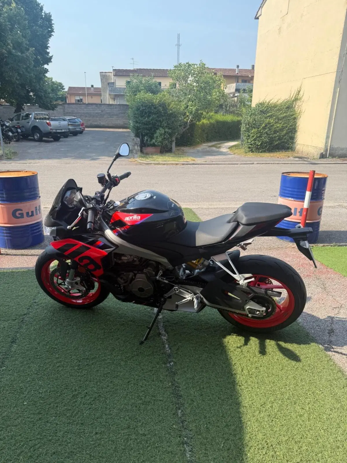Aprilia Tuono 660 Factory (2022 - 24) (4)