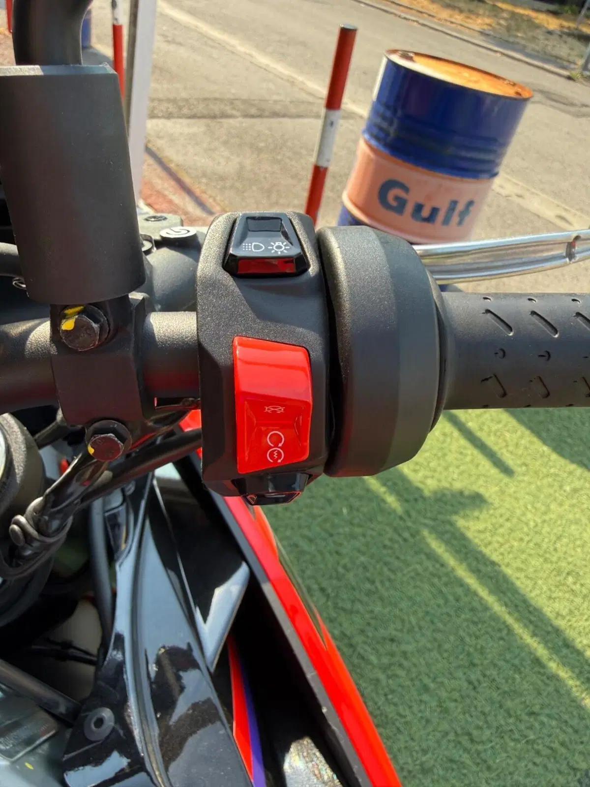 Aprilia Tuono 660 Factory (2022 - 24) (14)
