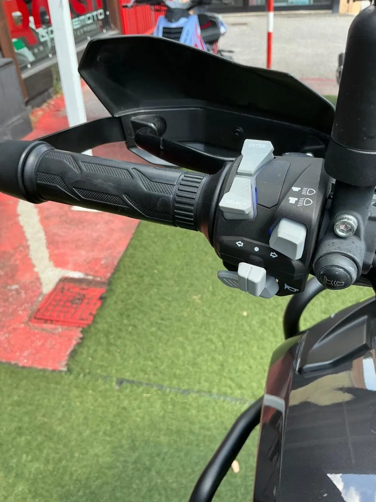 Benelli TRK 702X (2023 - 25) (14)