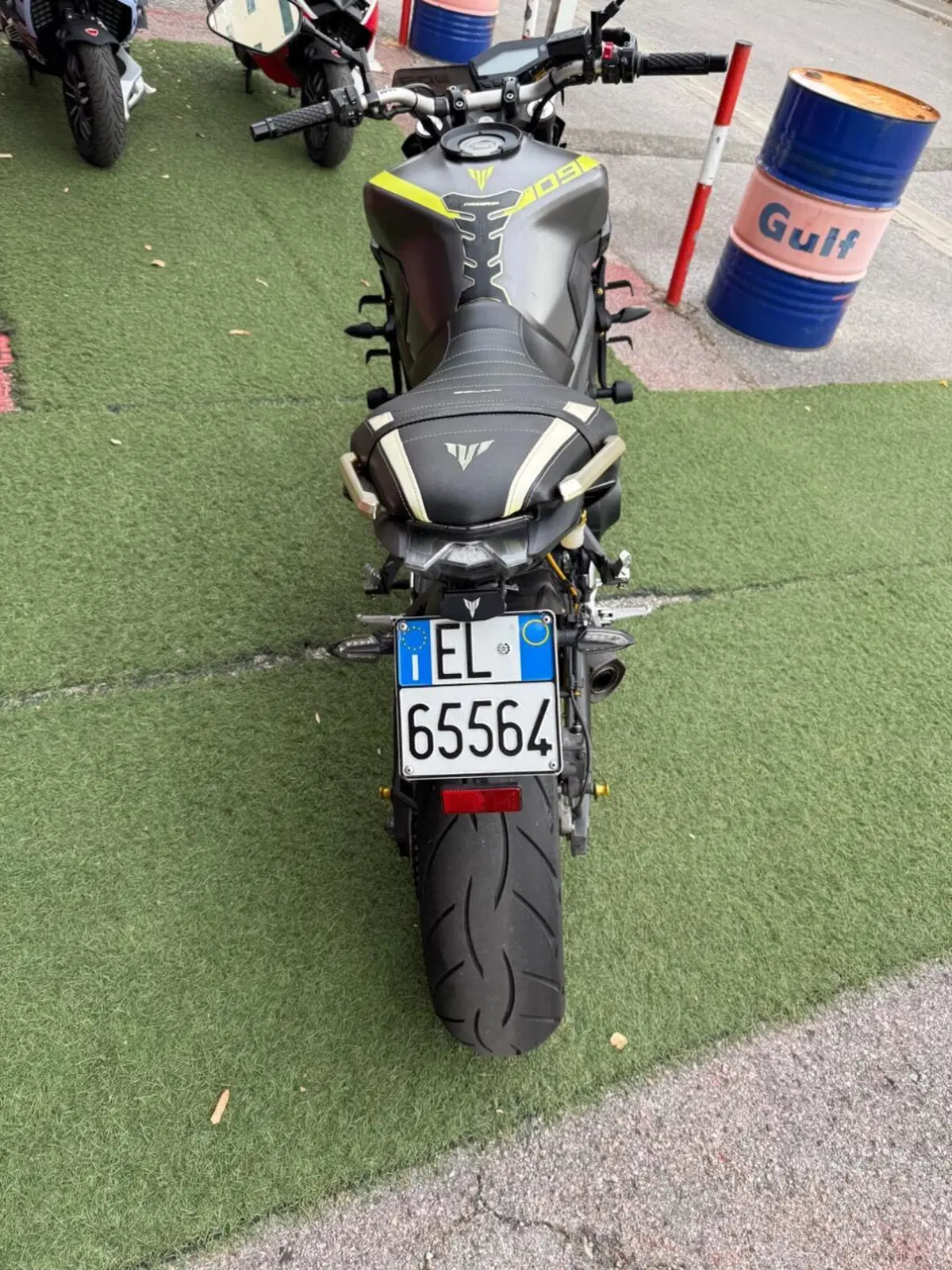Yamaha MT-09 (2017 - 20) (6)