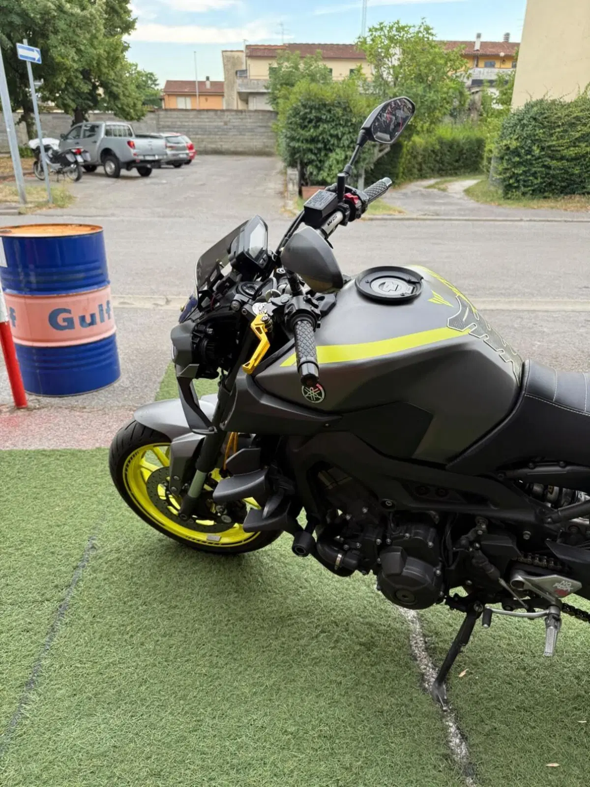 Yamaha MT-09 (2017 - 20) (9)