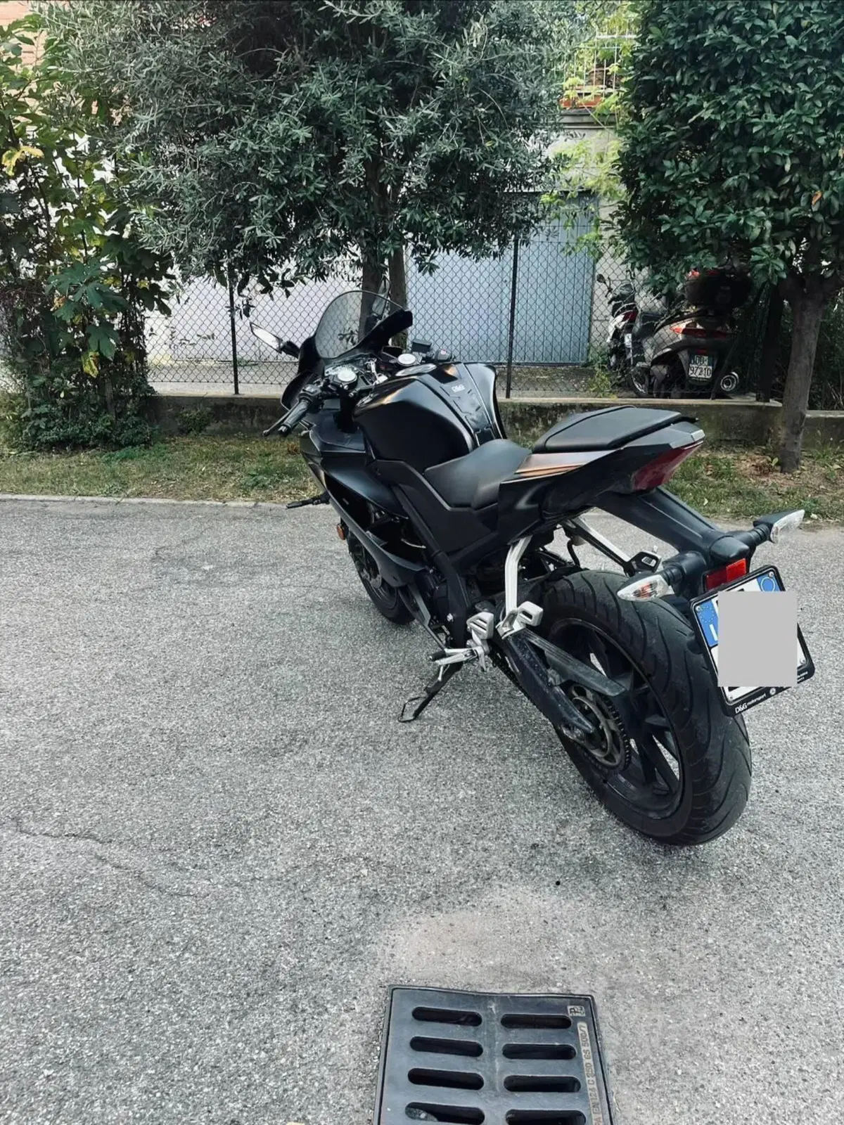Yamaha YZF R125 (2021 - 22)
