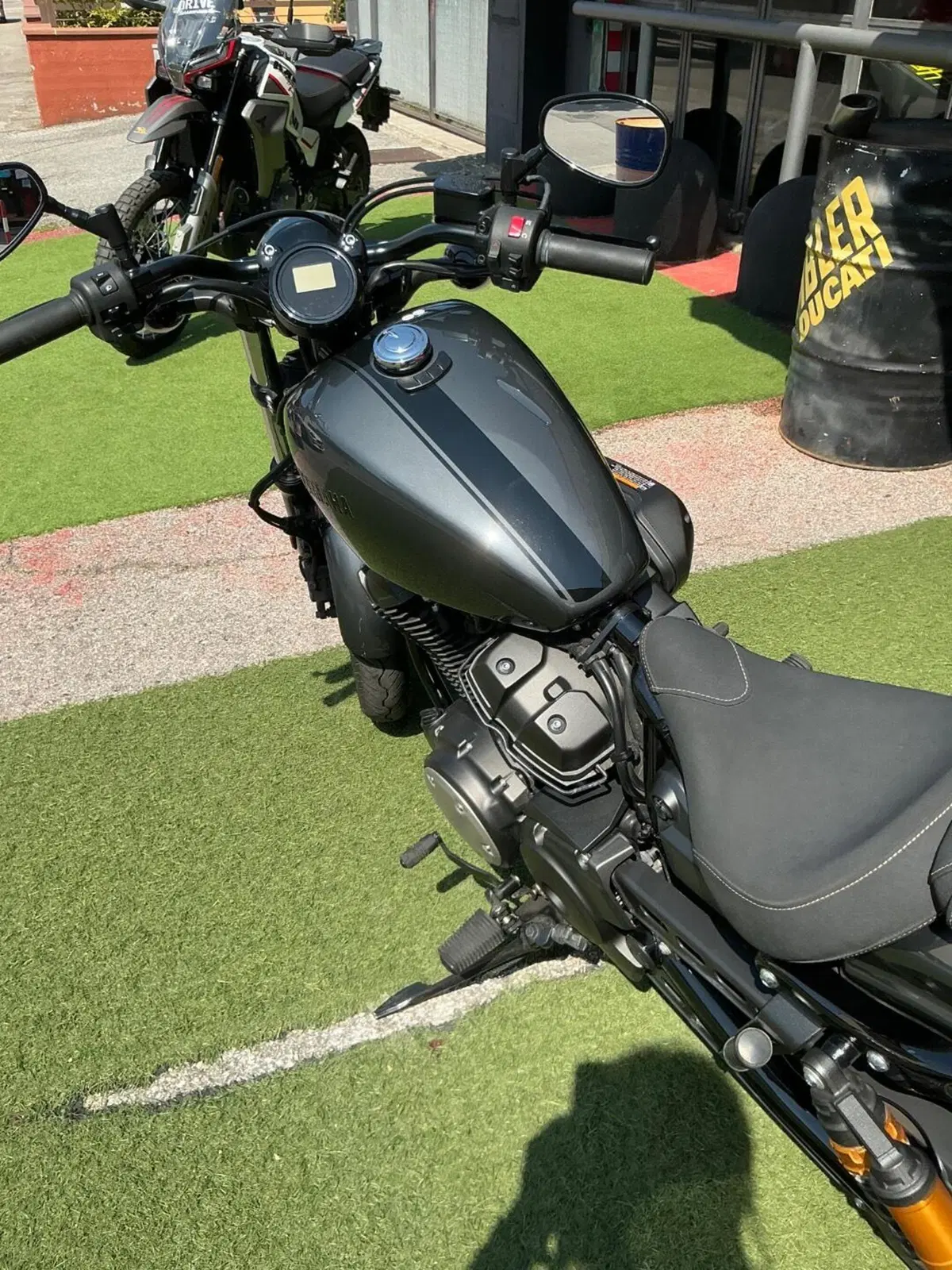 Yamaha XV 950 R ABS (2017 - 20) (15)