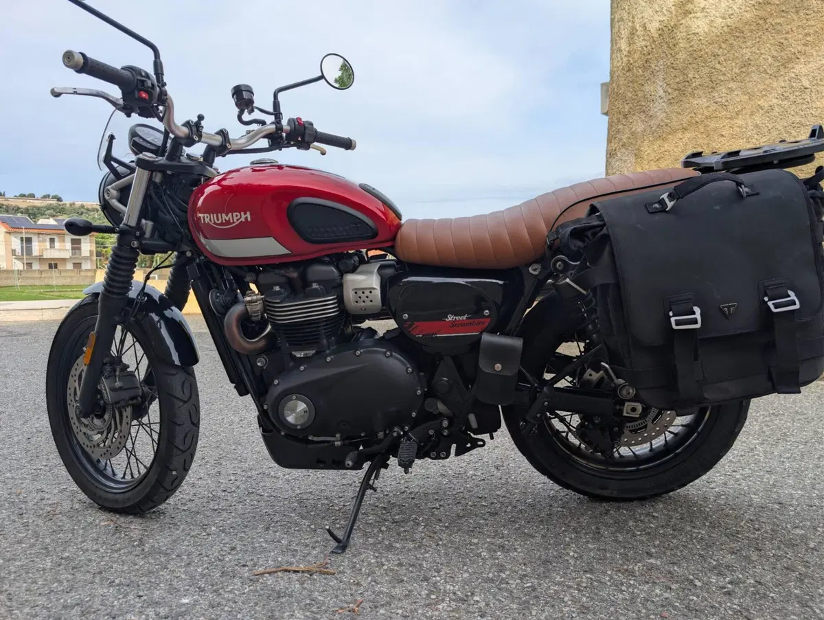 Triumph Street Scrambler 900 (2017 - 18) (4)