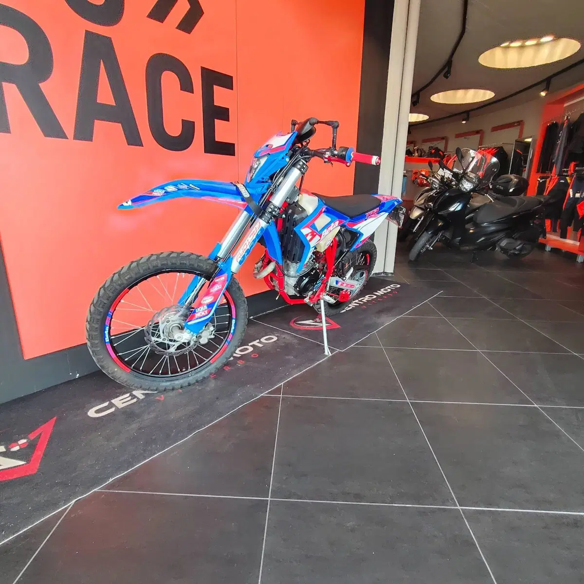 Betamotor RR 125 4T Enduro R (2024 - 26) (9)