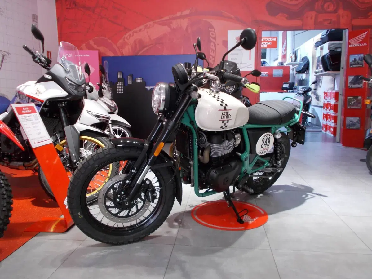 Royal Enfield Bear 650 (2025 - 26) (3)