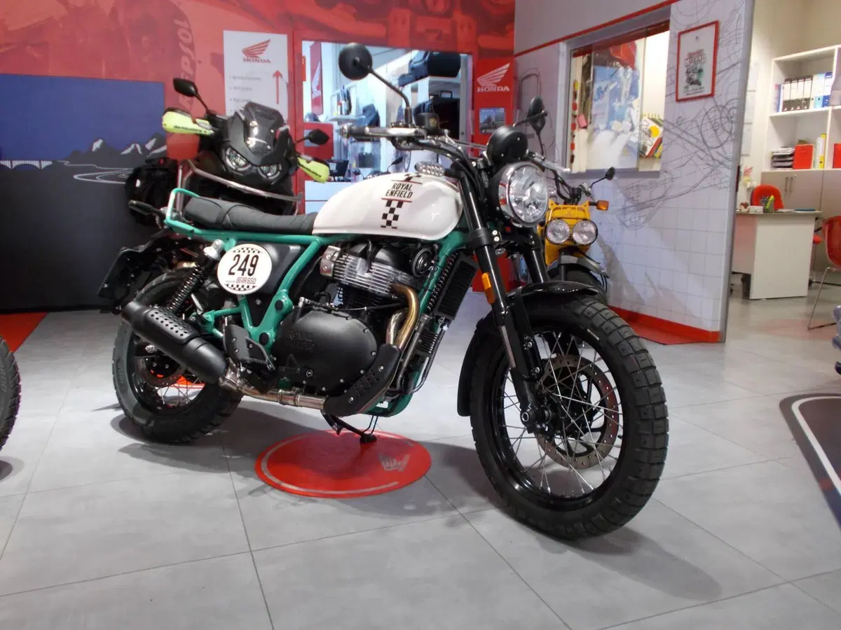 Royal Enfield Bear 650 (2025 - 26) (16)