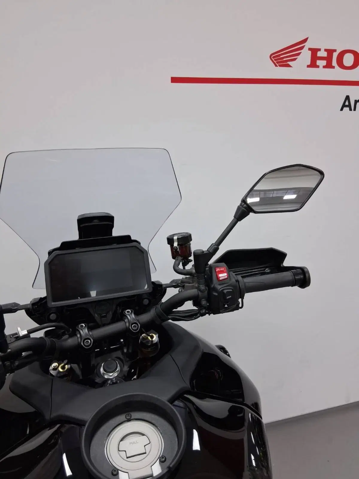 Yamaha Tracer 9 GT+ (2023 - 24) (5)