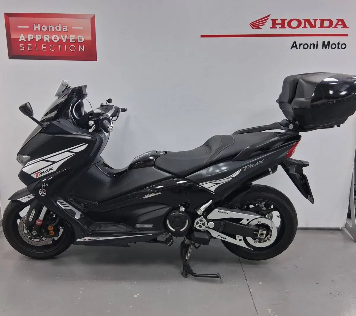 Yamaha T-Max 530 SX (2017 - 19) (2)
