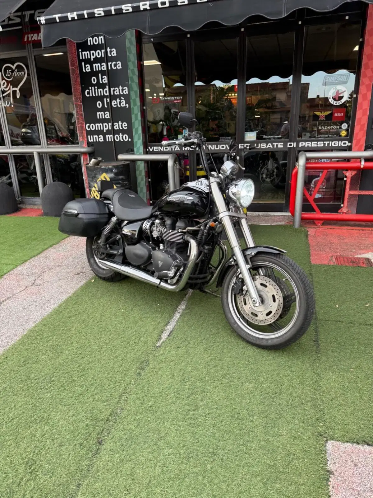 Triumph Speedmaster 865 (2005 - 10) (3)
