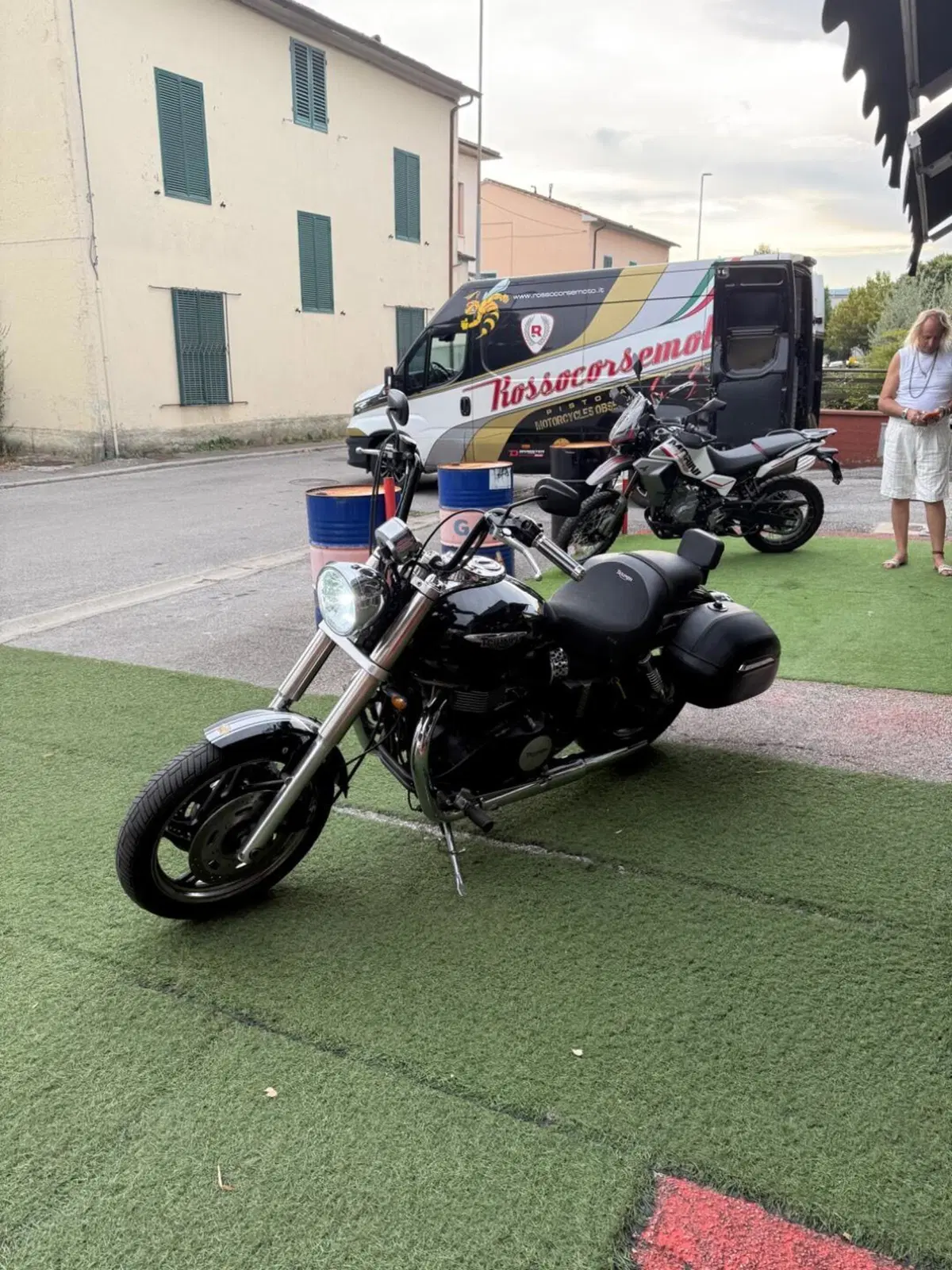 Triumph Speedmaster 865 (2005 - 10) (4)