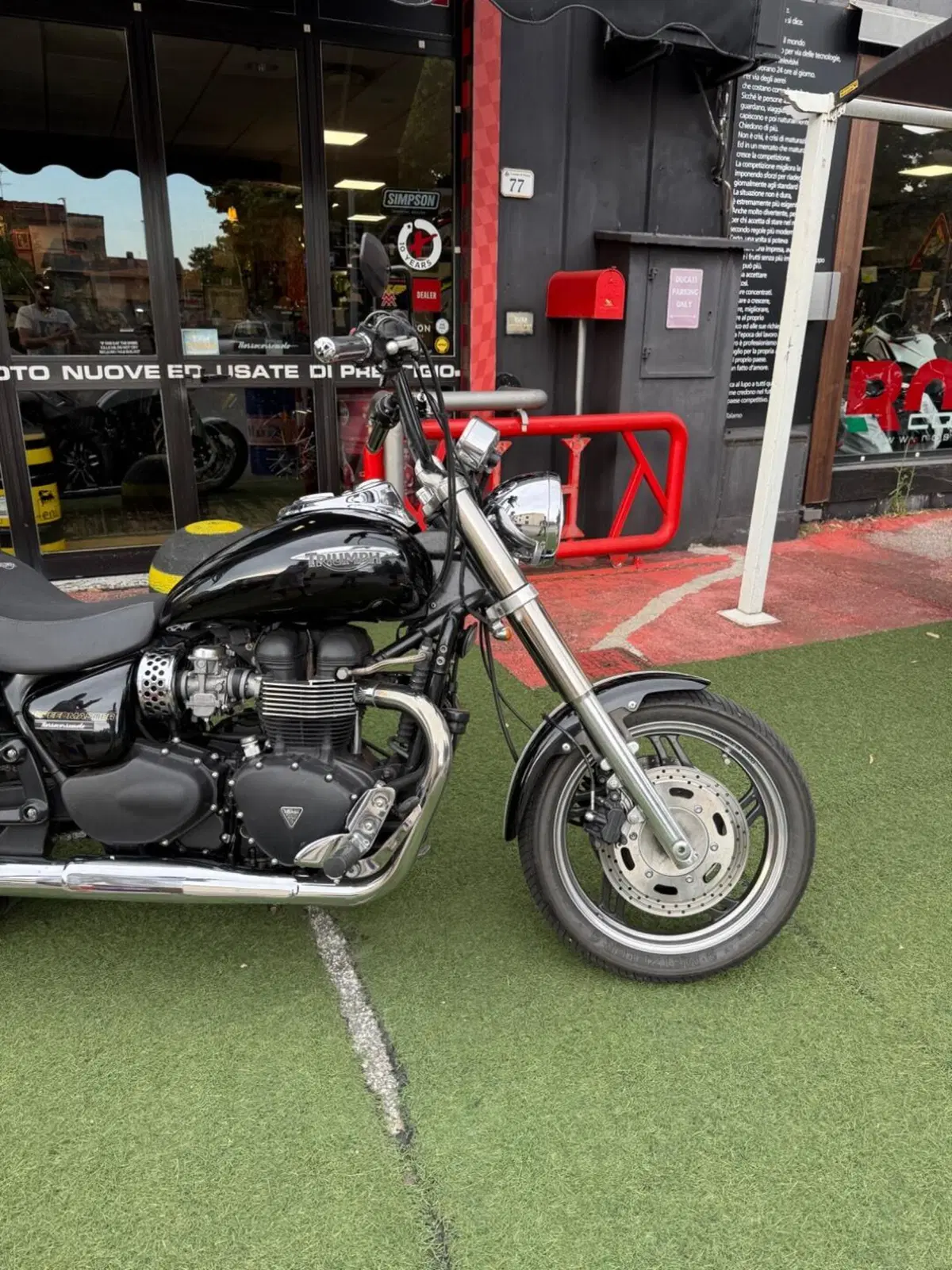 Triumph Speedmaster 865 (2005 - 10) (7)