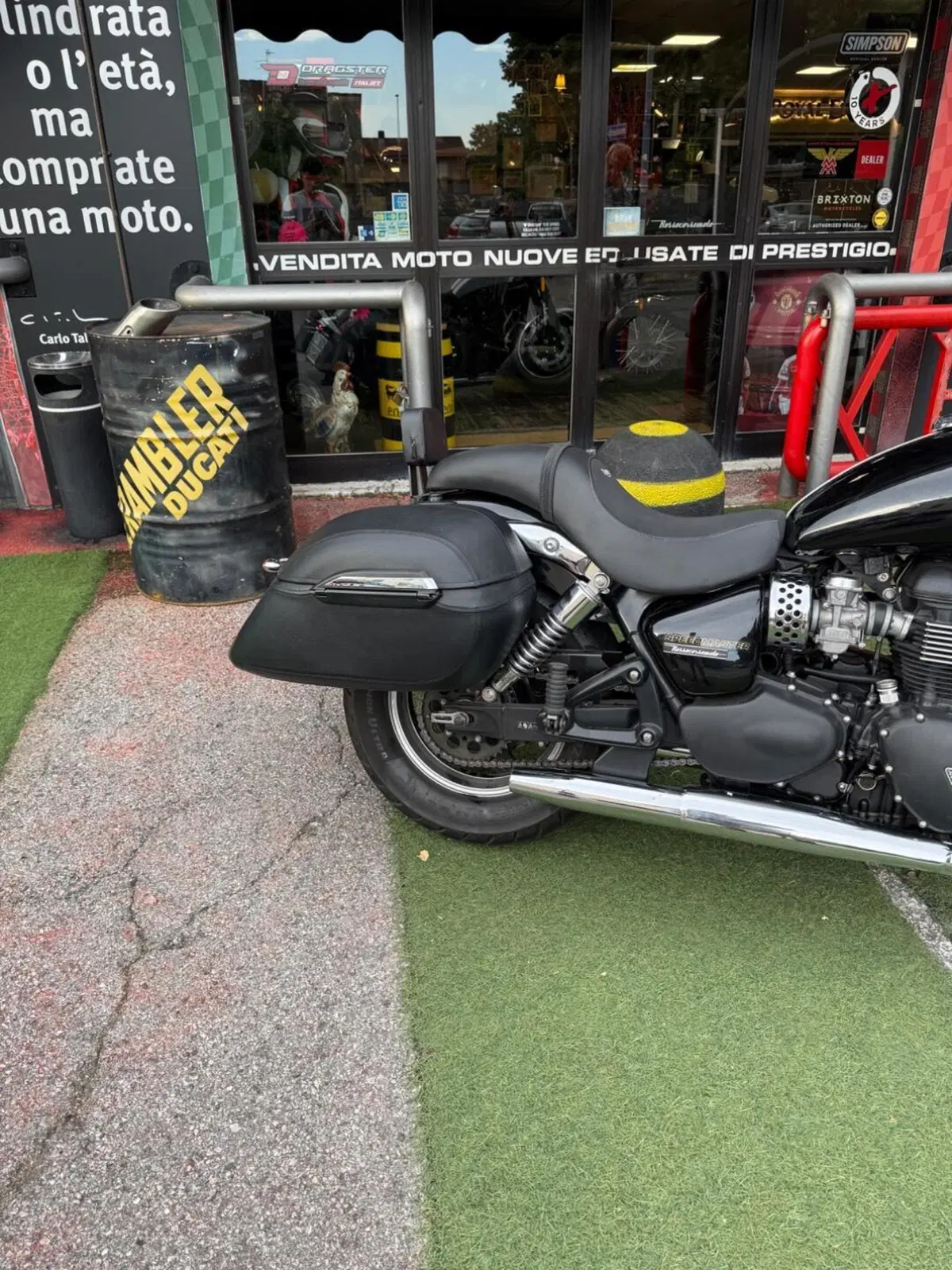 Triumph Speedmaster 865 (2005 - 10) (8)