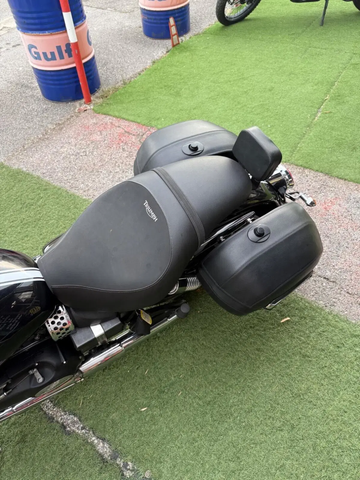Triumph Speedmaster 865 (2005 - 10) (13)