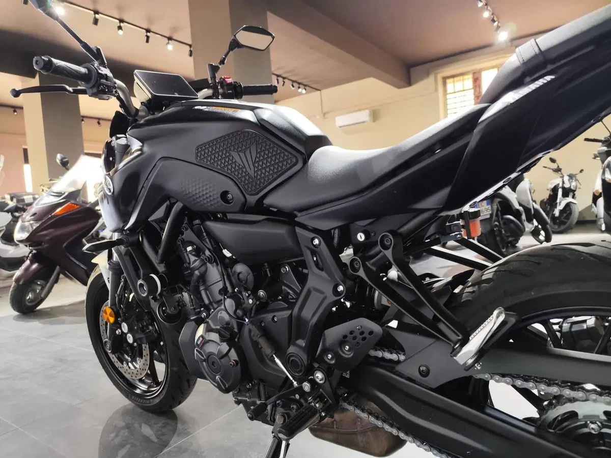 Yamaha MT-07 (2021 - 24) (6)