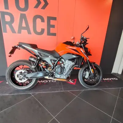 KTM 790 Duke L (2023 - 24) usata