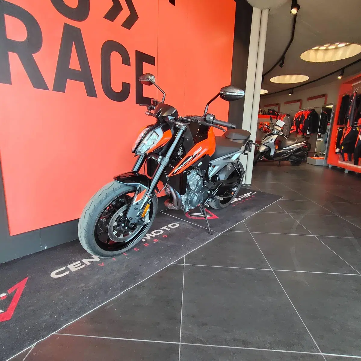 KTM 790 Duke L (2023 - 24) (9)
