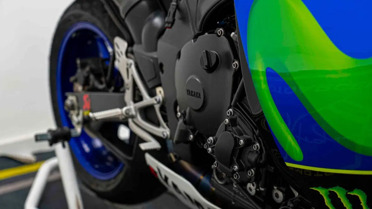 Yamaha YZF R1 (2012 - 14) (16)