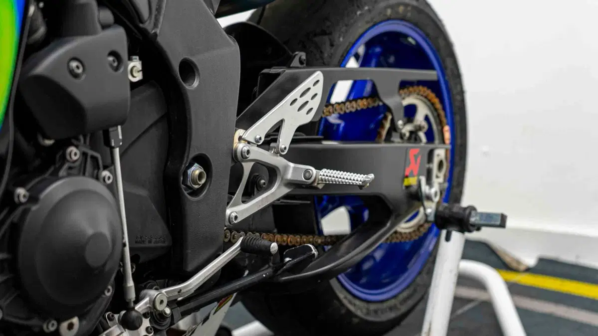 Yamaha YZF R1 (2012 - 14) (17)