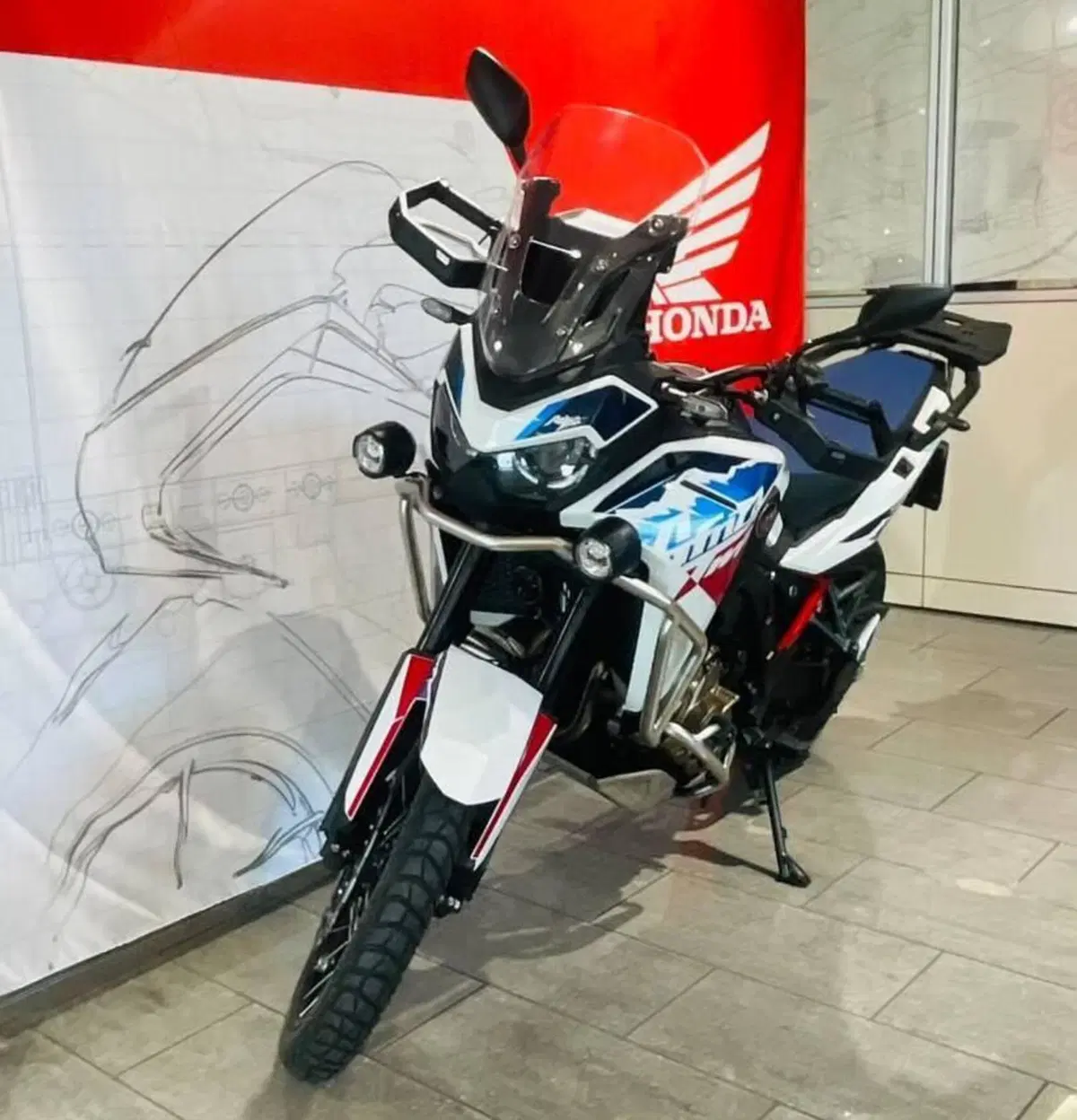 Honda Africa Twin CRF 1100L (2024 - 26) (4)