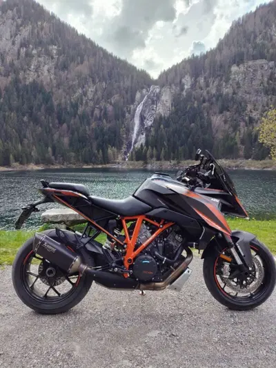KTM 1290 Super Duke GT ABS (2016 - 18) usata