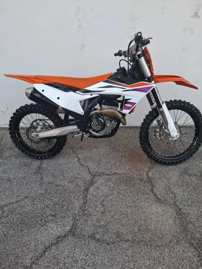 KTM 250 SX-F (2024) usata