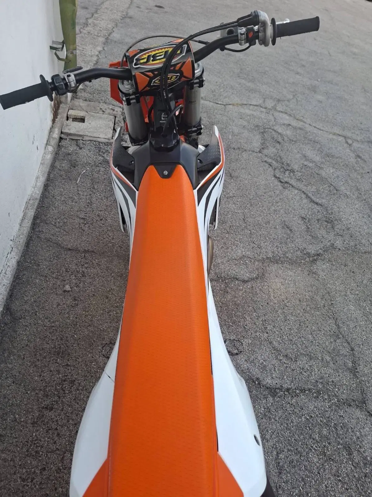 KTM 250 SX-F (2024) (4)