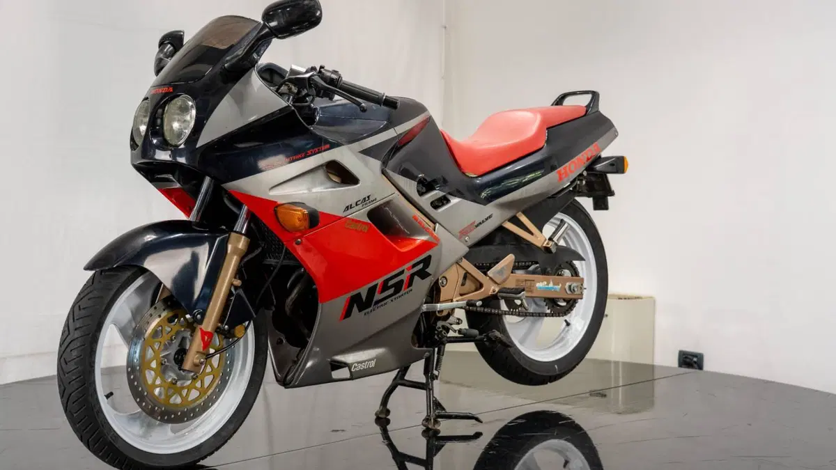 Honda Nsr 125 R (3)
