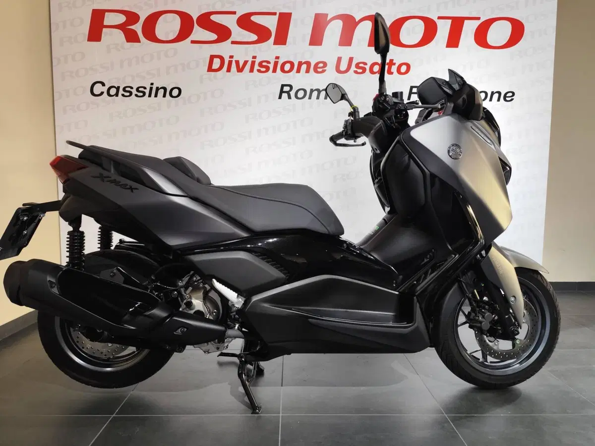 Yamaha X-Max 300 Tech Max (2025 - 26)