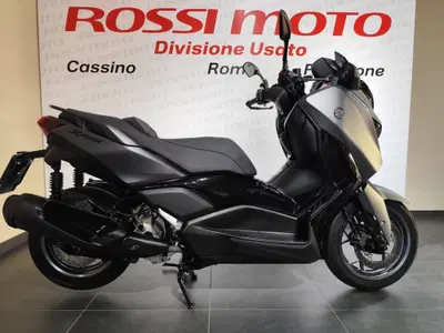 Yamaha X-Max 300 Tech Max (2025 - 26) usata