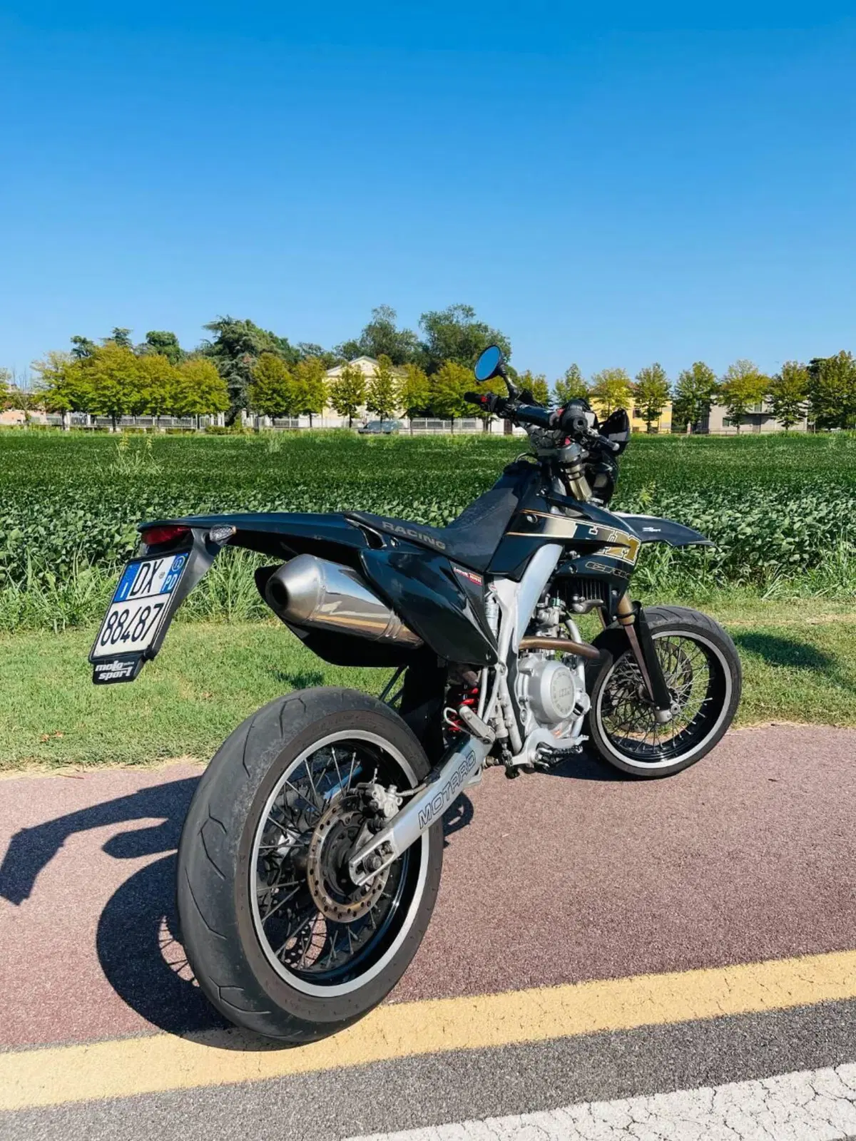 HM CRE F 125 X (2)